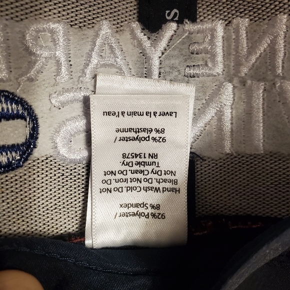 Vineyard Vines Hat Cap Snap Back Red Blue Preppy Whale Outdoors Mesh Back - Picture 8 of 9